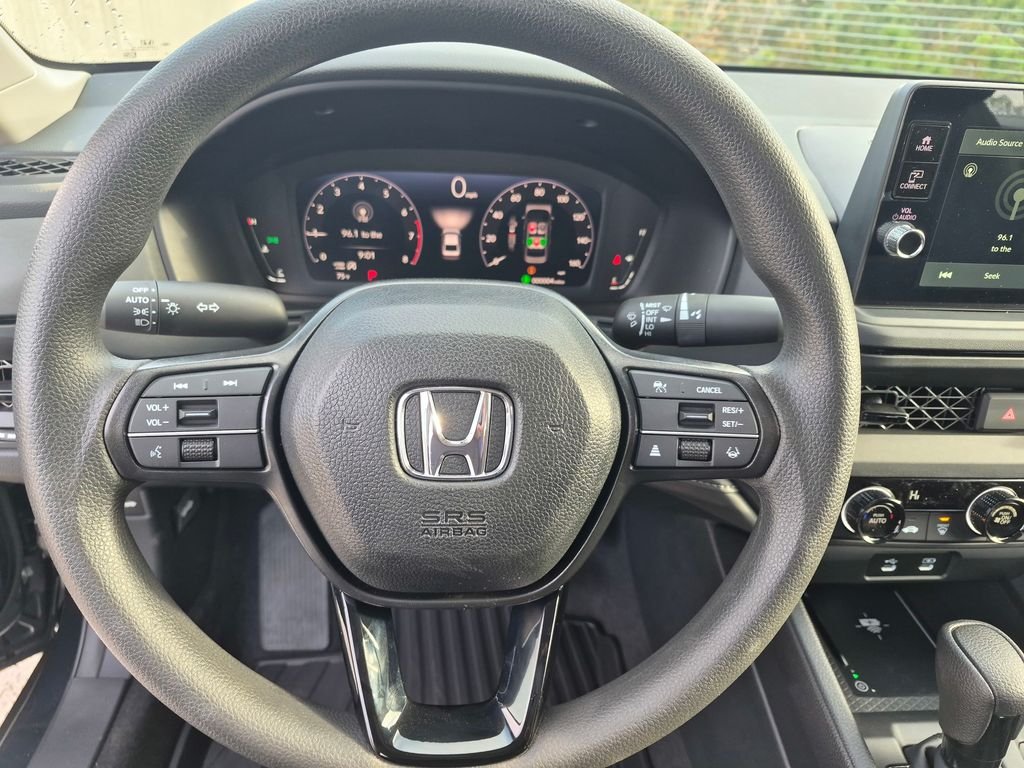 New 2026 Meteorite Gray Metallic Honda LX image 10