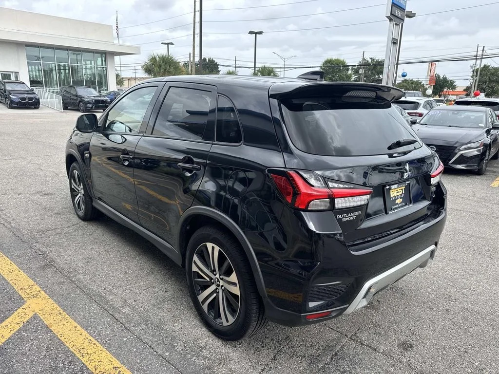 Certified Used 2020 Black Mitsubishi 2.0 SE image 6