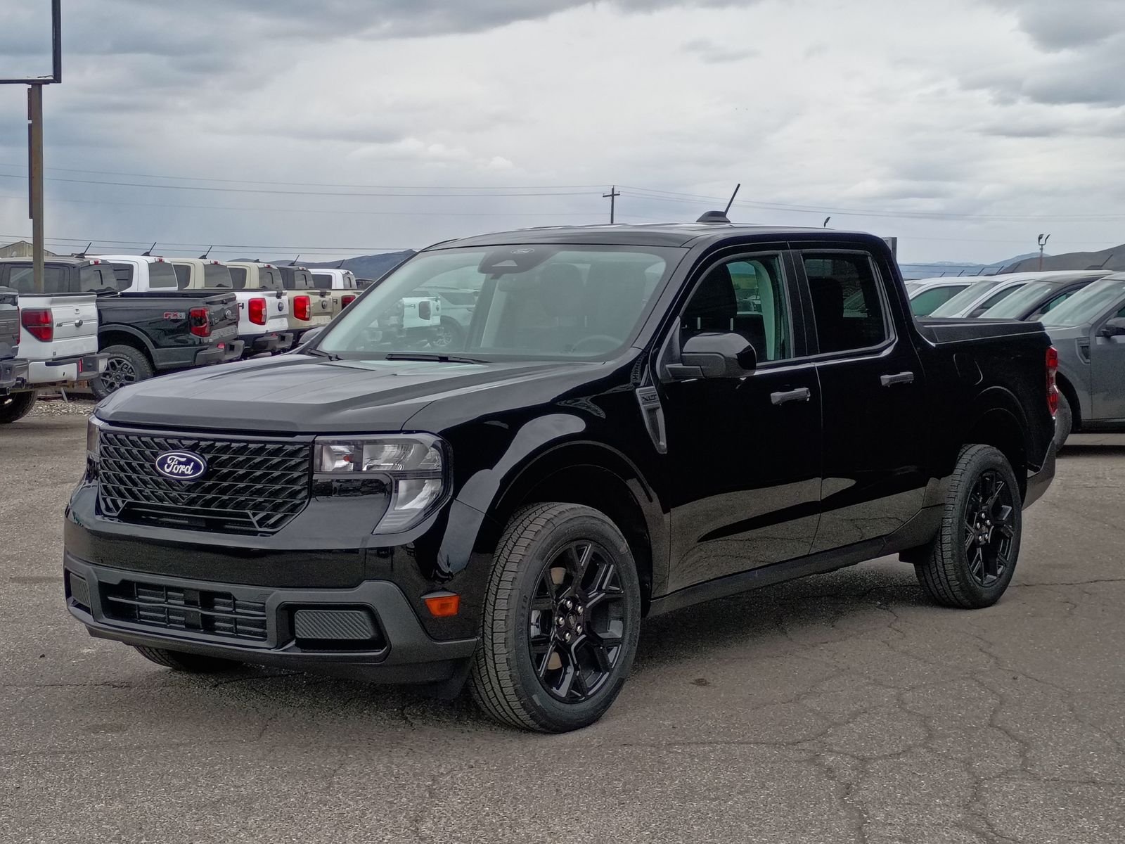 New 2026 Shadow Black Ford XLT image 11