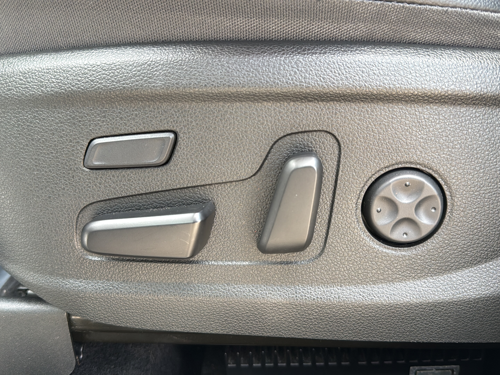 Used 2023 Silver Hyundai Limited image 16