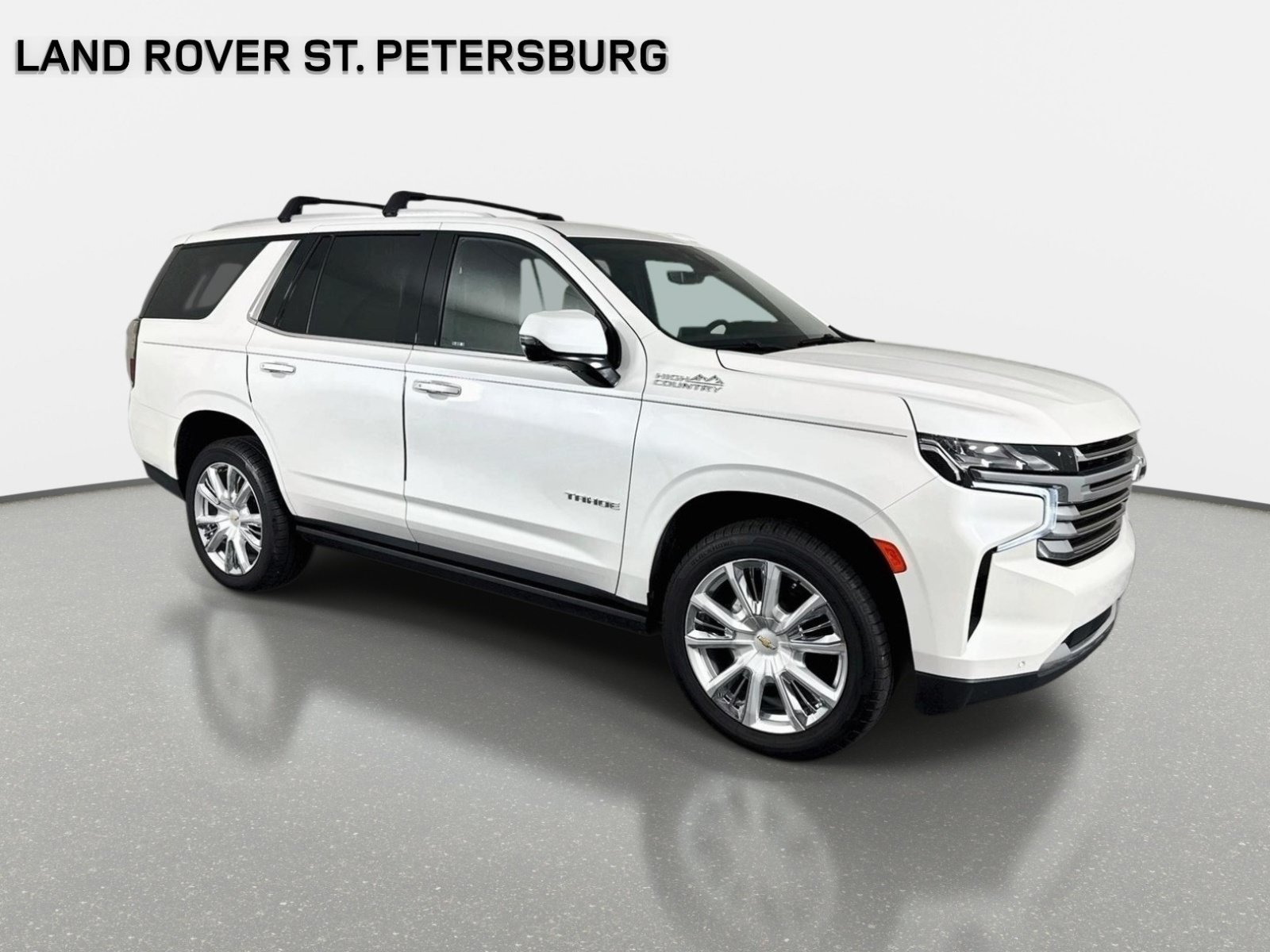 Used 2021 Iridescent Pearl Tricoat Chevrolet High Country image 3