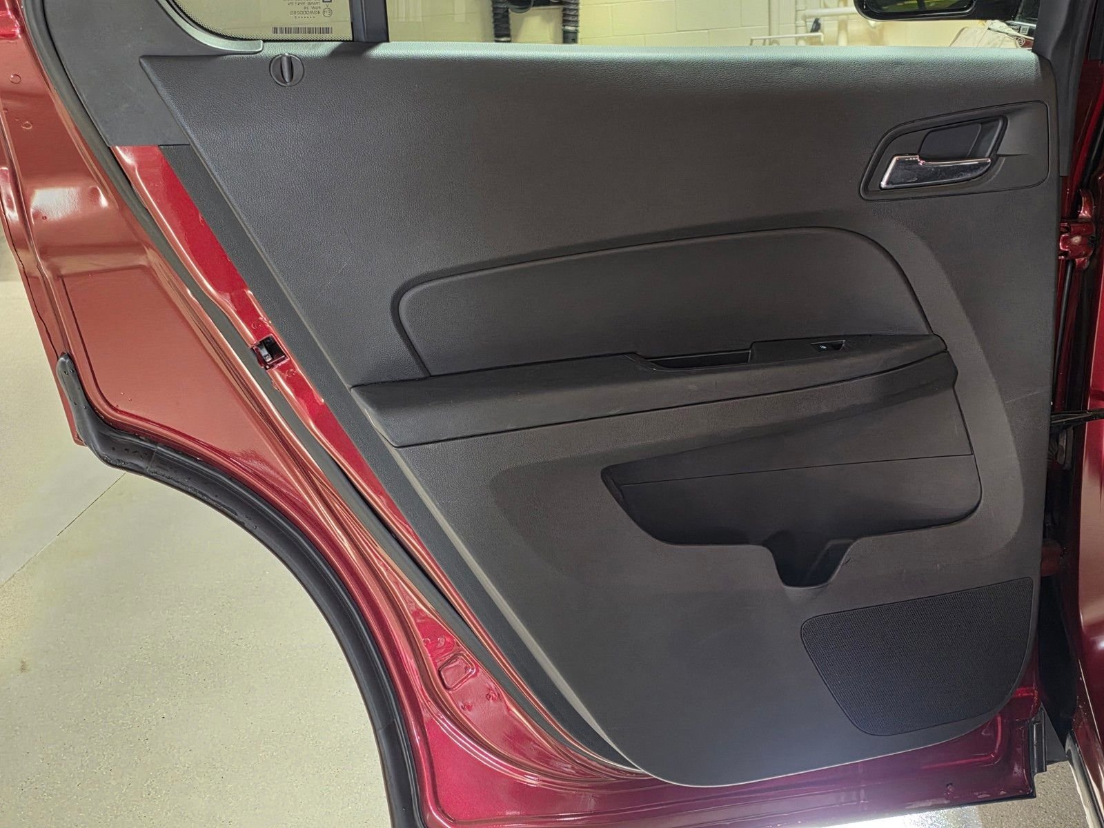 Used 2012 Cardinal Red Metallic Chevrolet LT image 9