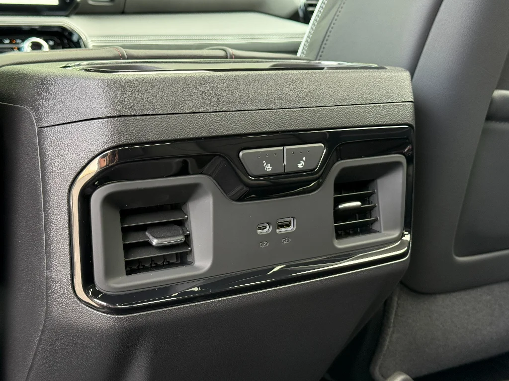 2026 GMC Sierra 1500 AT4X - Photo 28