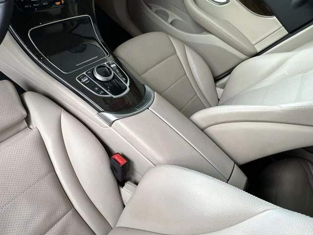 Used 2019 Blue Mercedes-Benz GLC 300 image 19