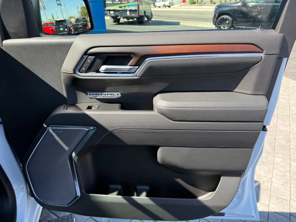 2026 GMC Sierra 1500 Denali - Photo 18