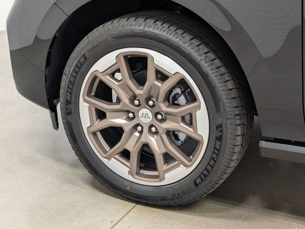 New 2027 Agate Black Metallic Ford King Ranch® image 2