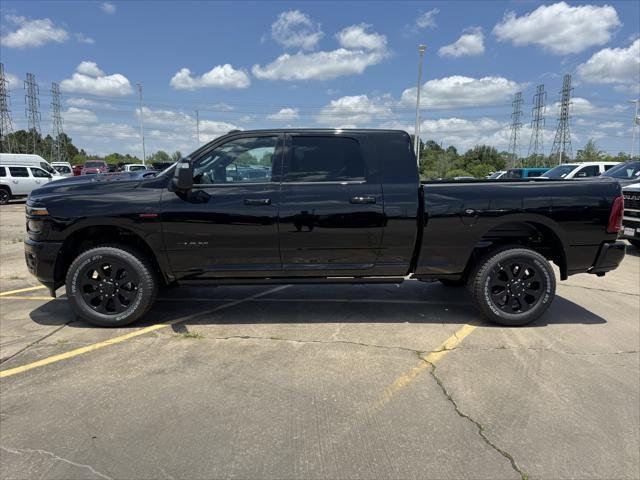 New 2026 Diamond Black Crystal Pearl-Coat Exterior Paint RAM LARAMIE image 6