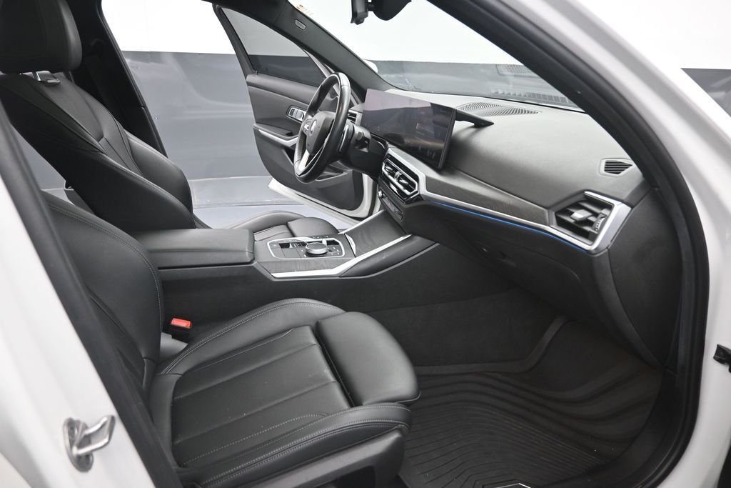 Used 2023 White BMW 330i image 26