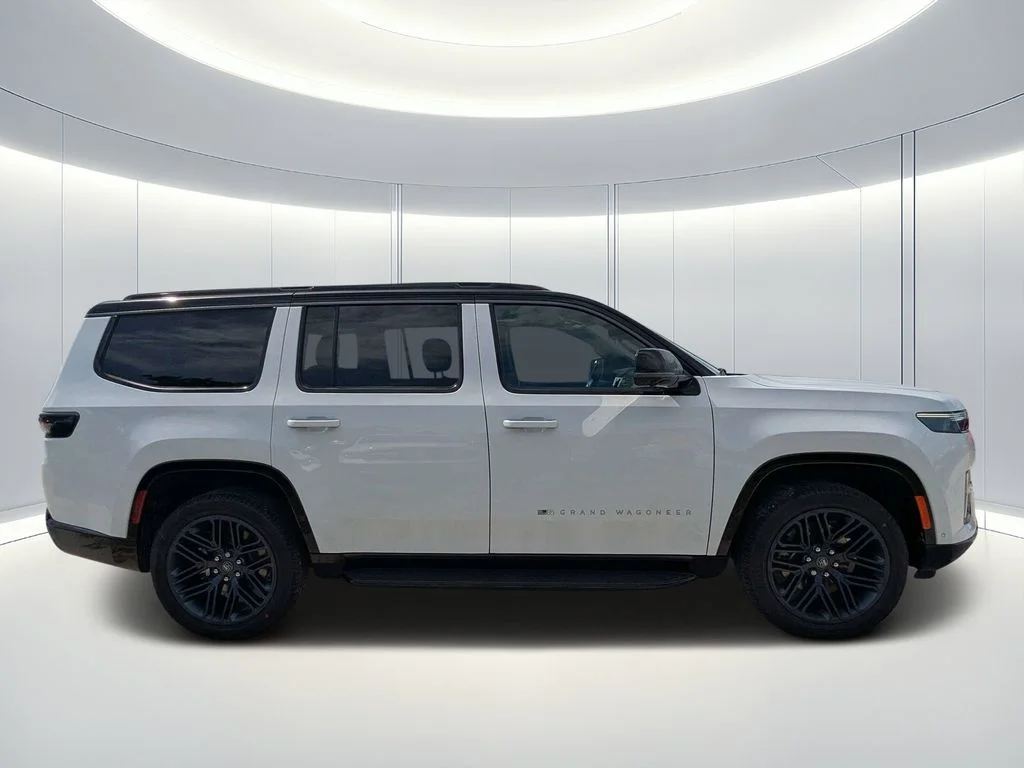 New 2026 Bright White Clearcoat Jeep 85th Anniversary Edition image 3