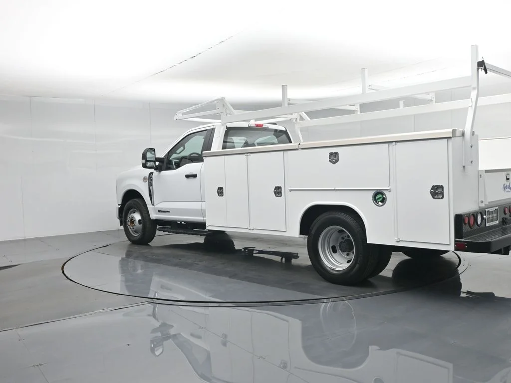 New 2025 White Ford XL image 6