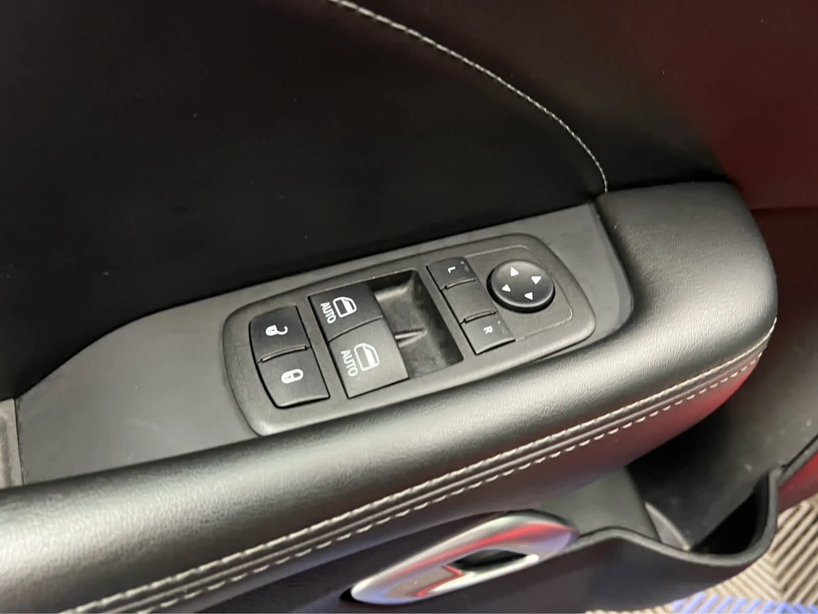 Used 2023 Torred Clearcoat Dodge R/T Scat Pack image 18