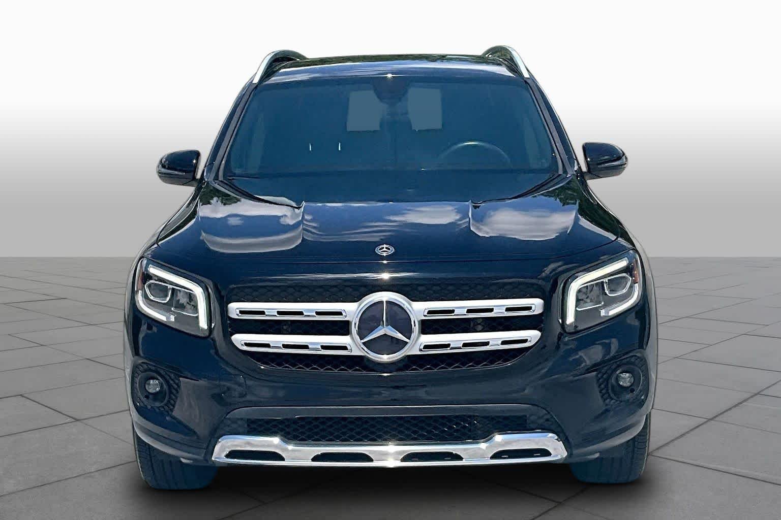 Used 2021 Night Black Mercedes-Benz GLB 250 image 4