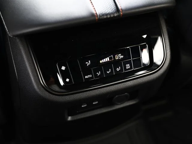 Used 2025 Aspen White/Super Black Nissan PRO-4X image 26