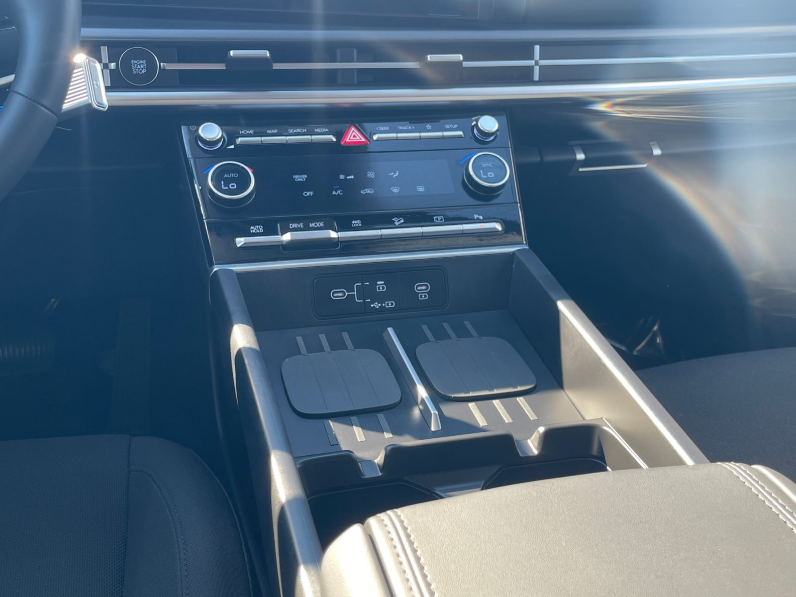 2026 Hyundai Santa Fe SE - Photo 11