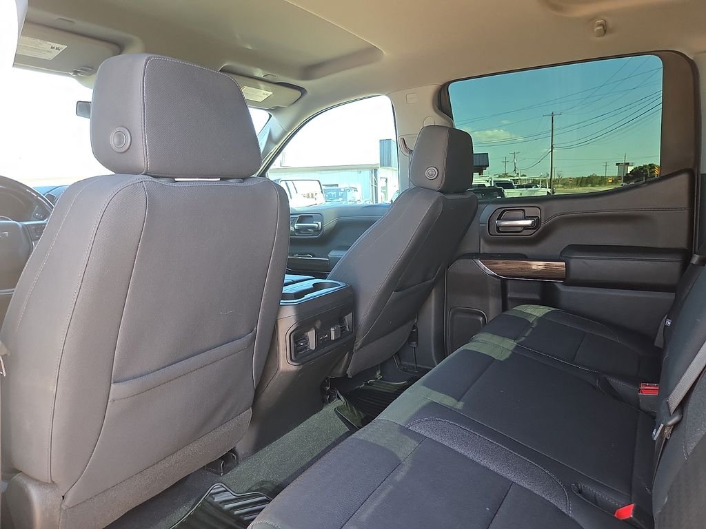 Used 2020 Iridescent Pearl Tricoat Chevrolet RST image 15