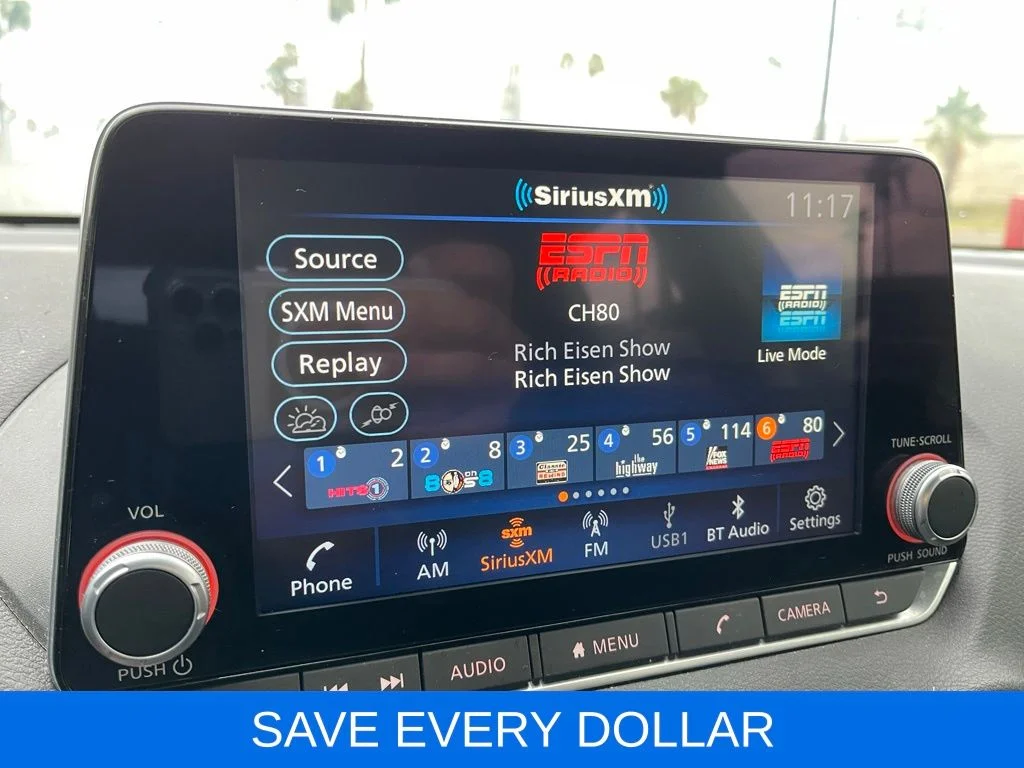 Used 2024 Gray Nissan SV image 8