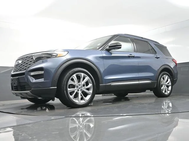 Used 2021 Blue Ford Platinum image 36