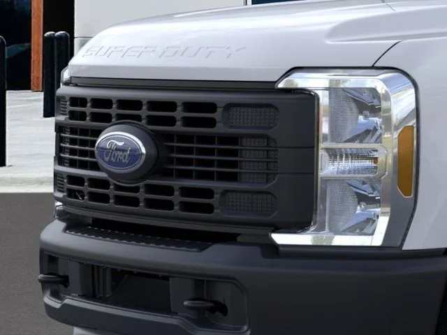 New 2026 Oxford White Ford F-250® XL image 17