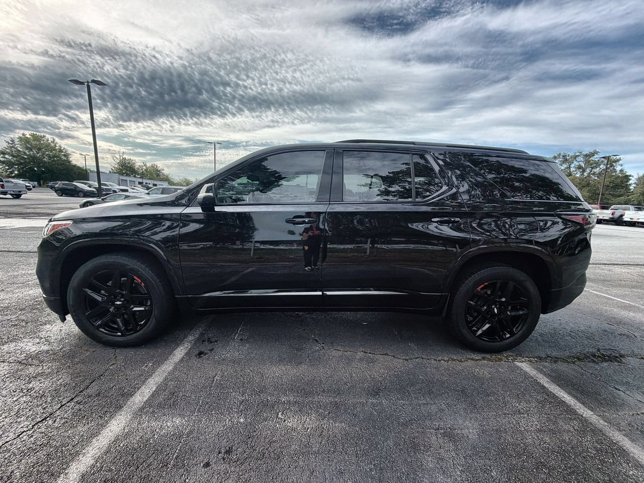 Used 2021 MOSAIC BLACK METALLIC Chevrolet Premier image 5