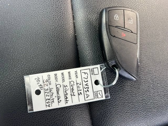 Used 2025 Summit White Chevrolet WT image 13