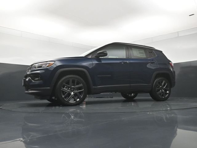 New 2026 Fathom Blue Pearl-Coat Exterior Paint Jeep Limited image 20