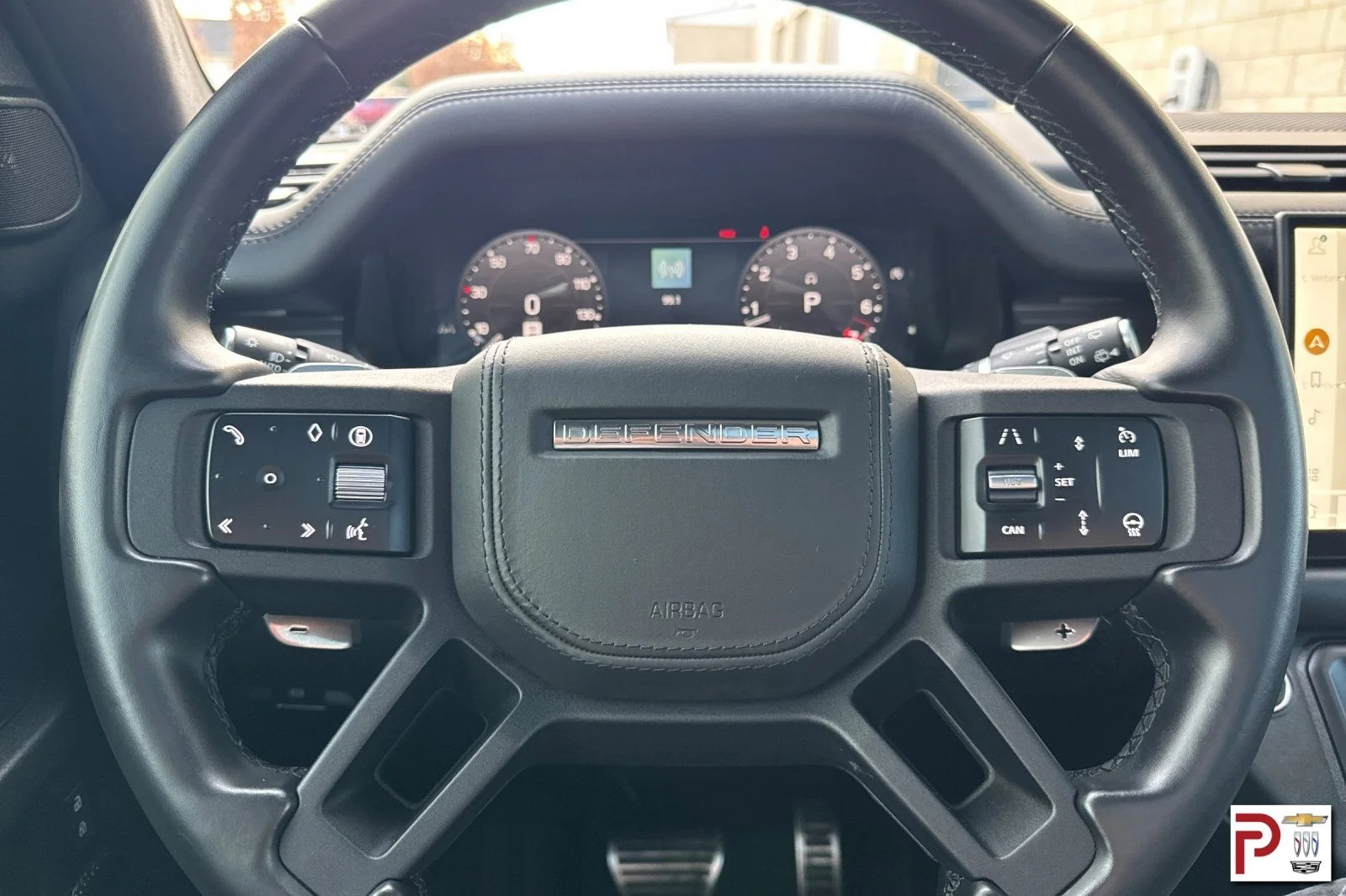 Used 2025 Gray Land Rover V8 image 28