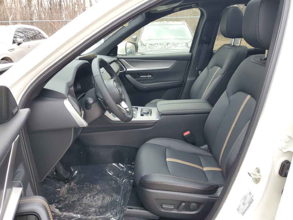 2026 Mazda CX-90 Premium Plus Package - Photo 11