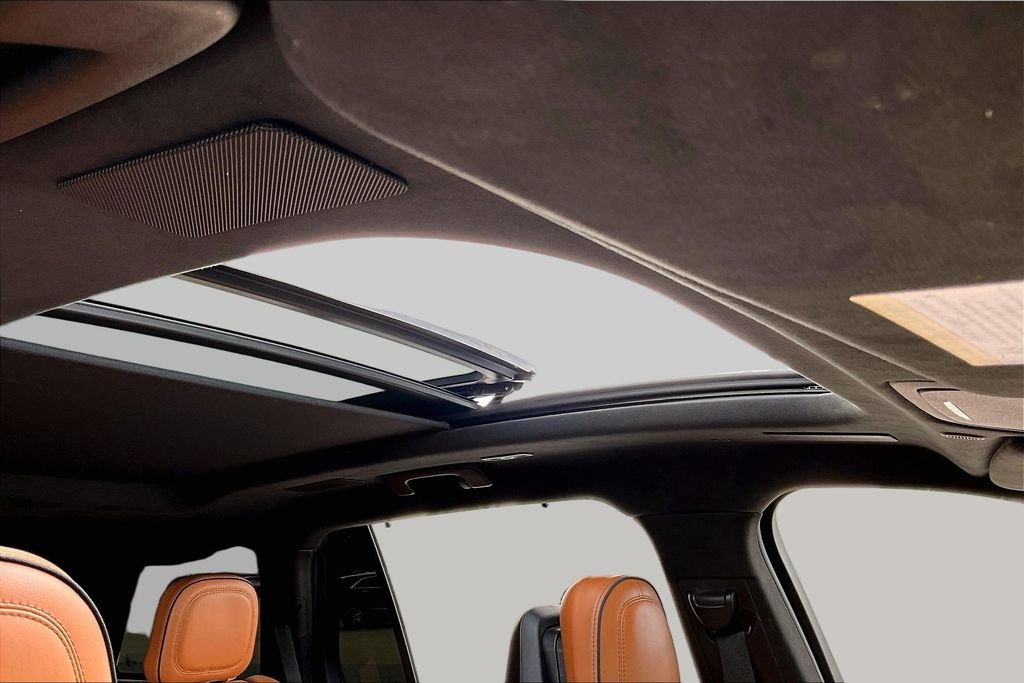 Used 2020 White Lincoln Black Label image 17