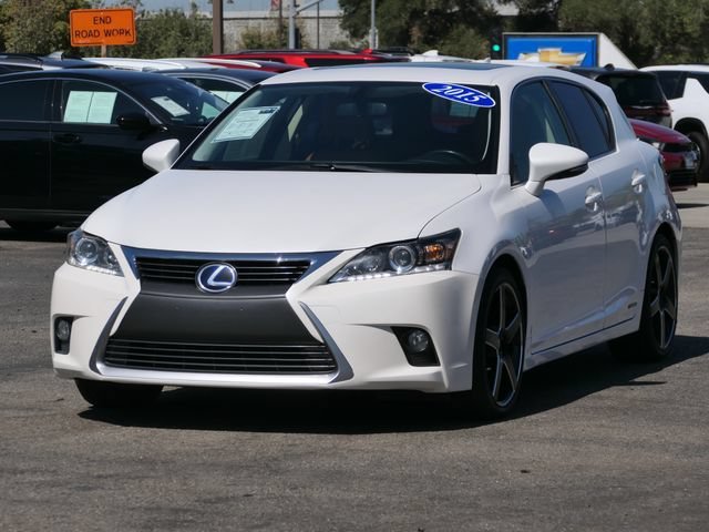Used 2015  Lexus Hybrid image 7