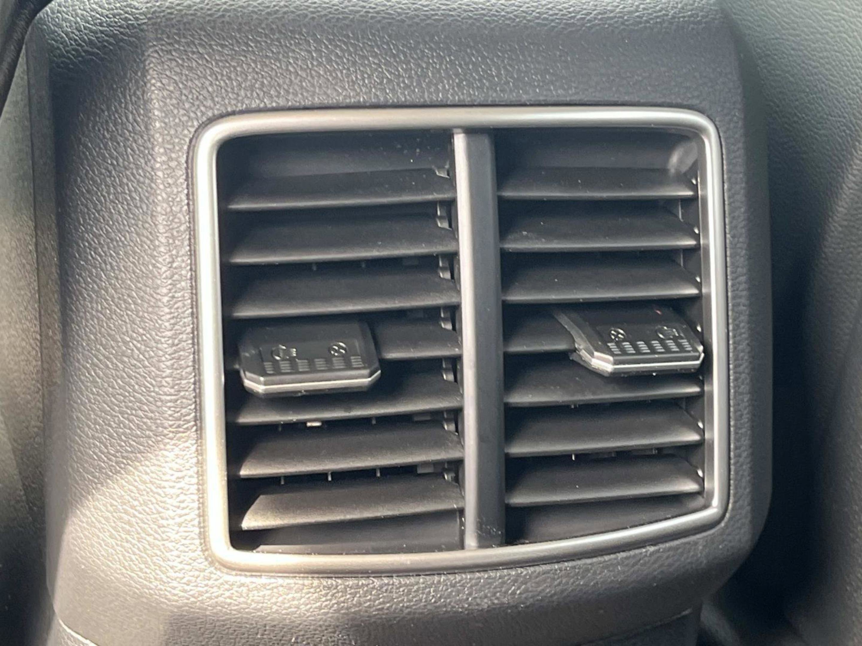 New 2026 Wolf Gray Kia EX image 18