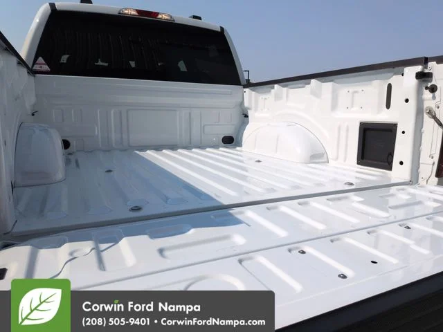 New 2026 Oxford White Ford STX image 28