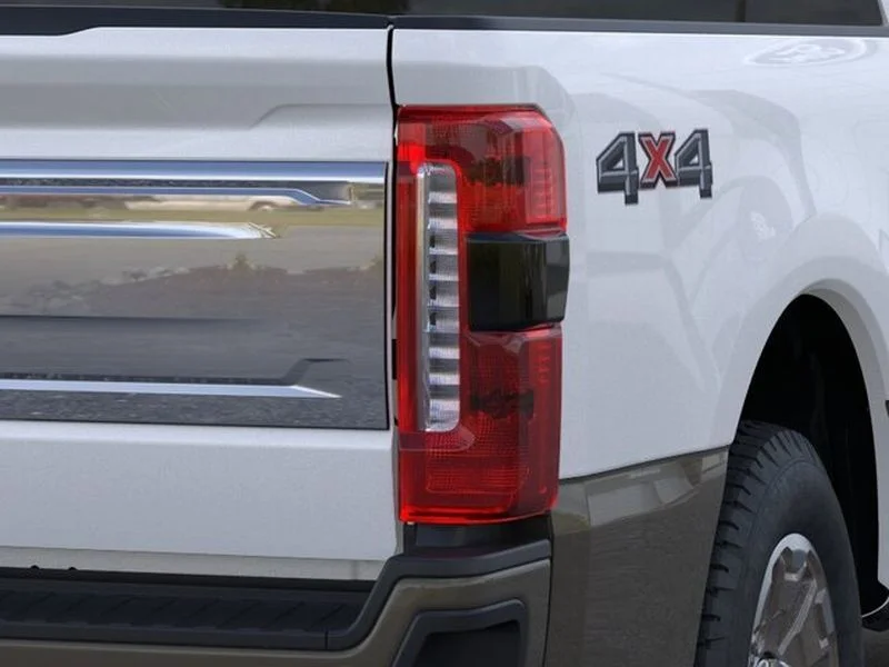 New 2026 Star White Metallic Tri-Coat Ford F-250® King Ranch® image 23