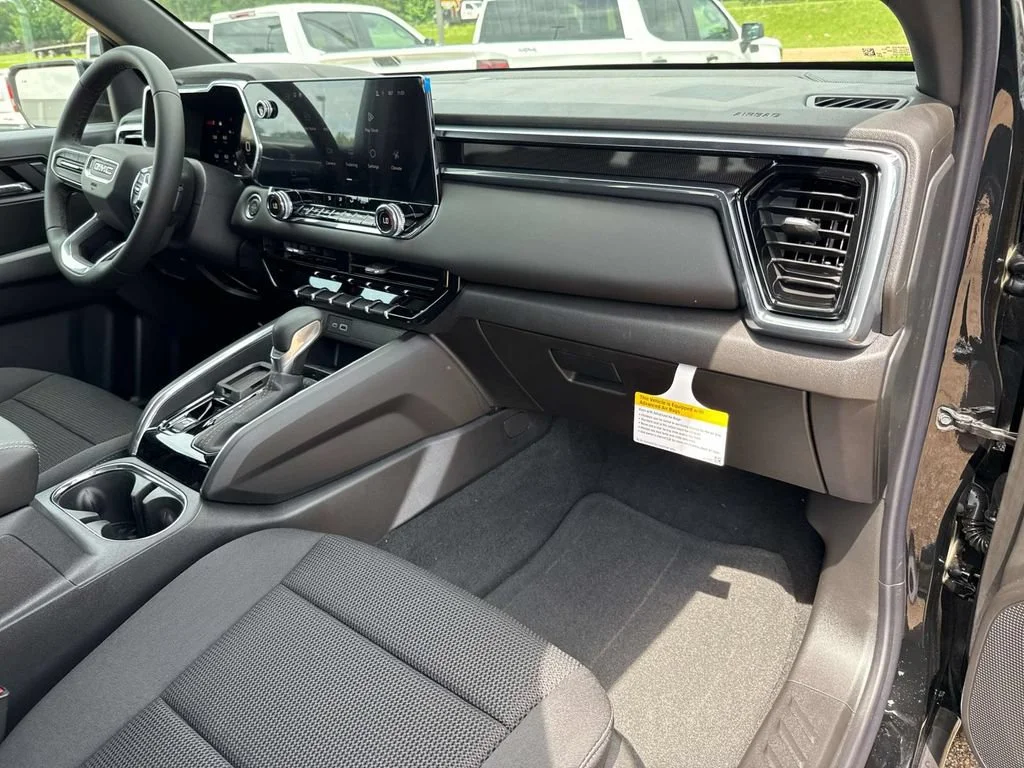 New 2026 Onyx Black GMC Elevation image 24