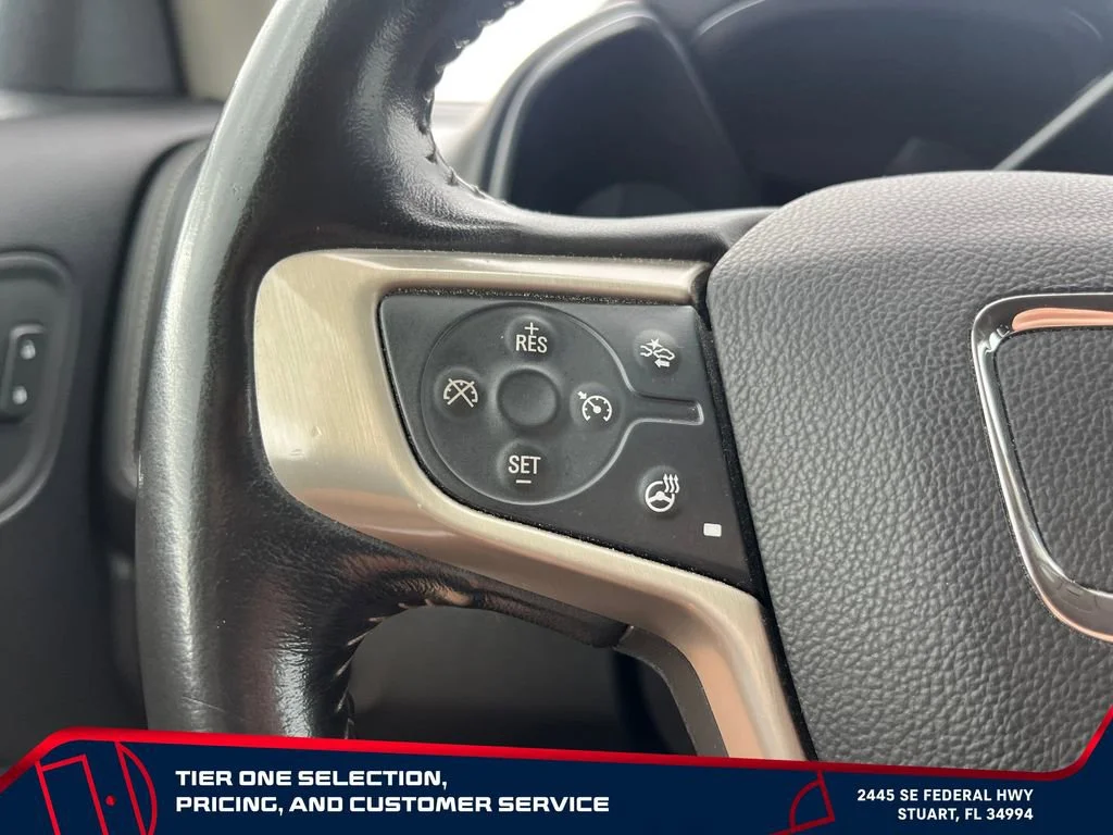 Used 2019 SUMMIT WHITE GMC 2WD Denali image 19