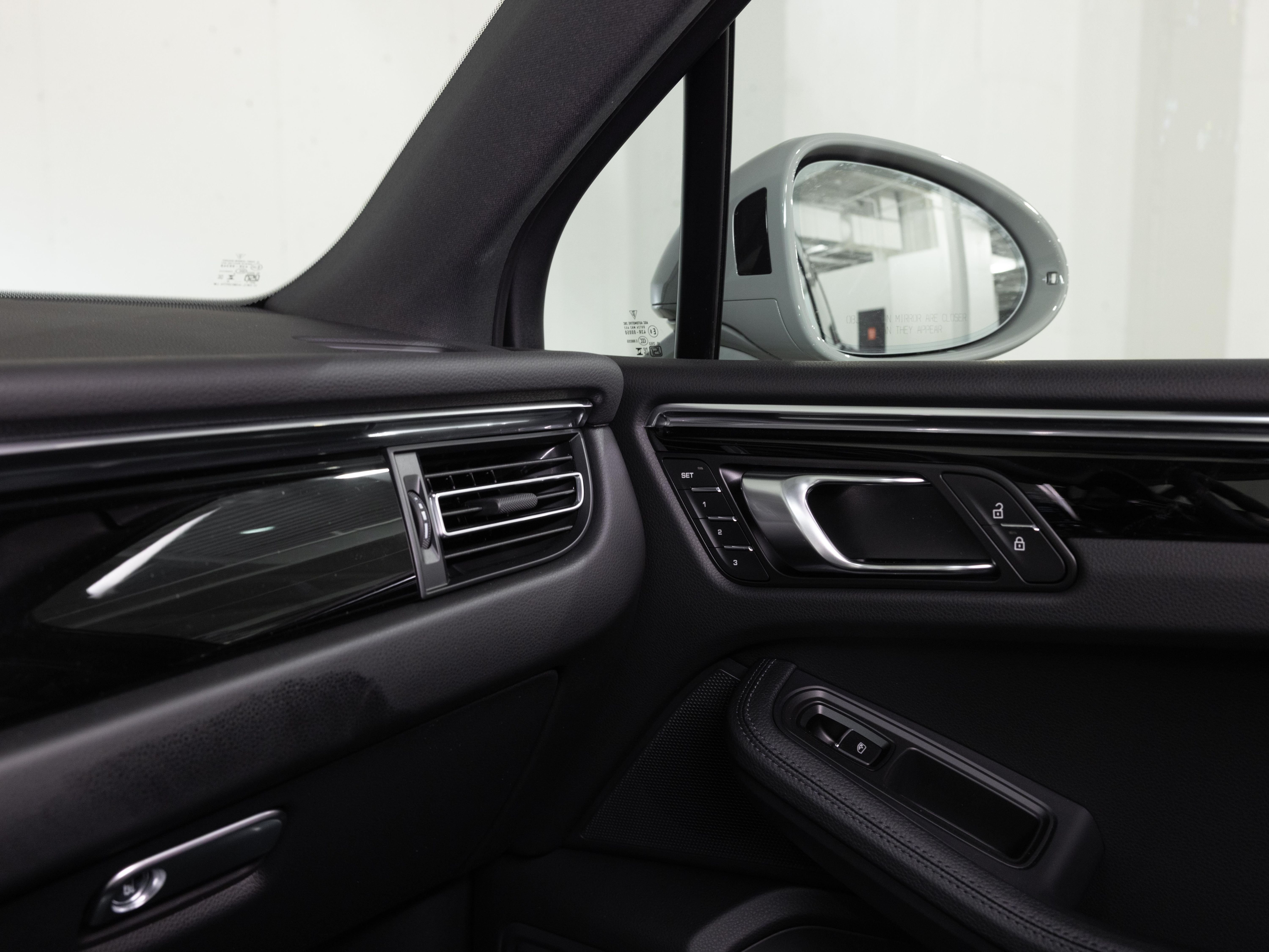 New 2026 Grey Porsche S image 29
