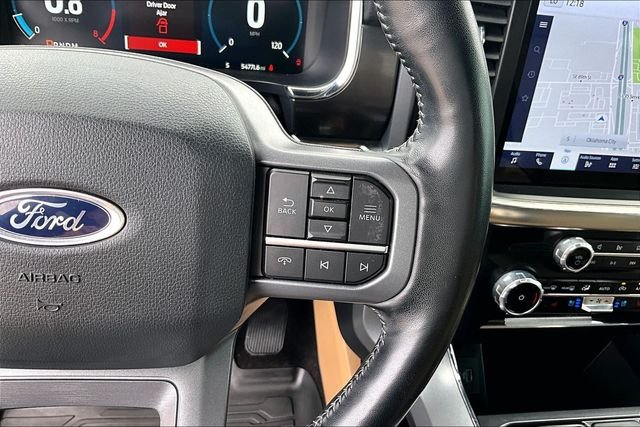 Used 2023 White Ford Lariat image 17