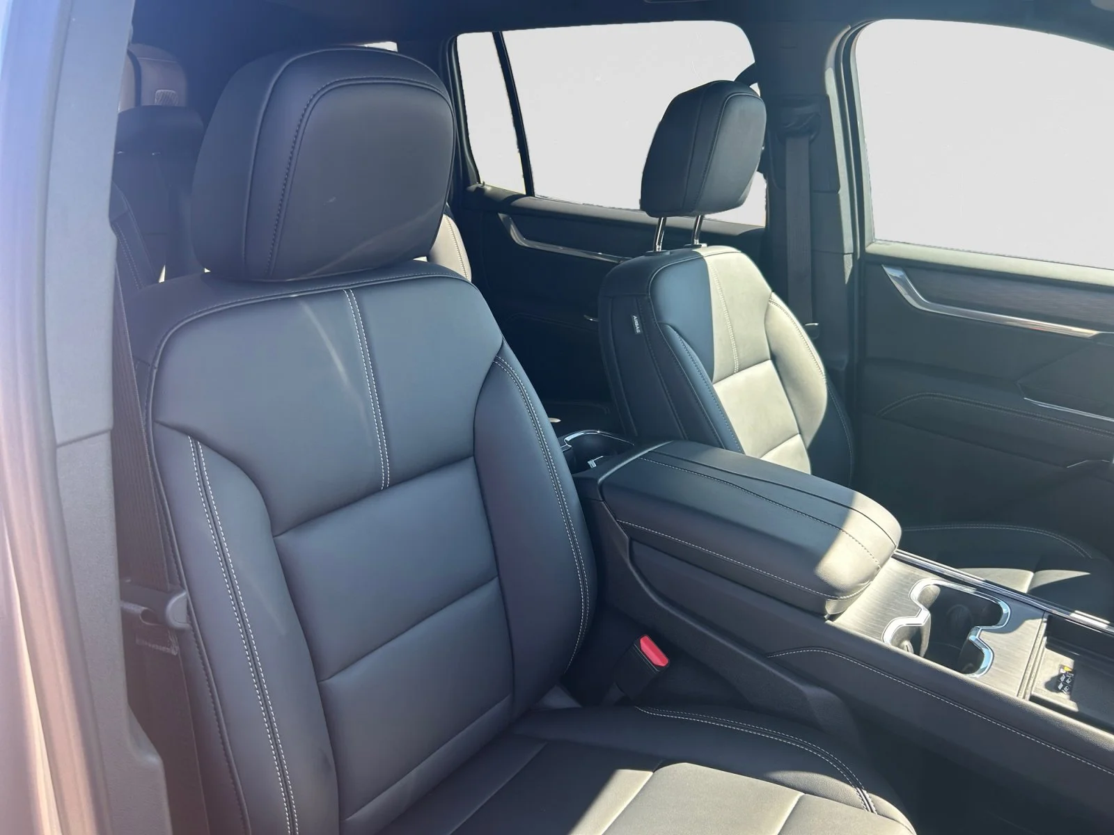 Used 2026 Silver GMC Elevation AWD image 12