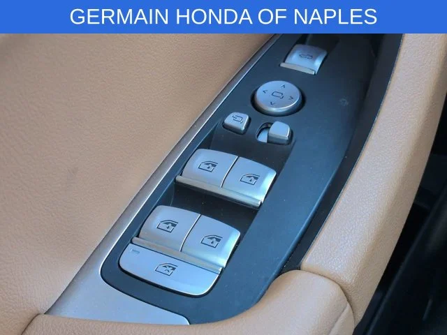 Used 2022 Dark Graphite BMW xDrive30i image 27