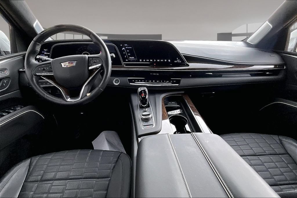 Certified Used 2024 Argent Silver Metallic Cadillac Sport Platinum image 15