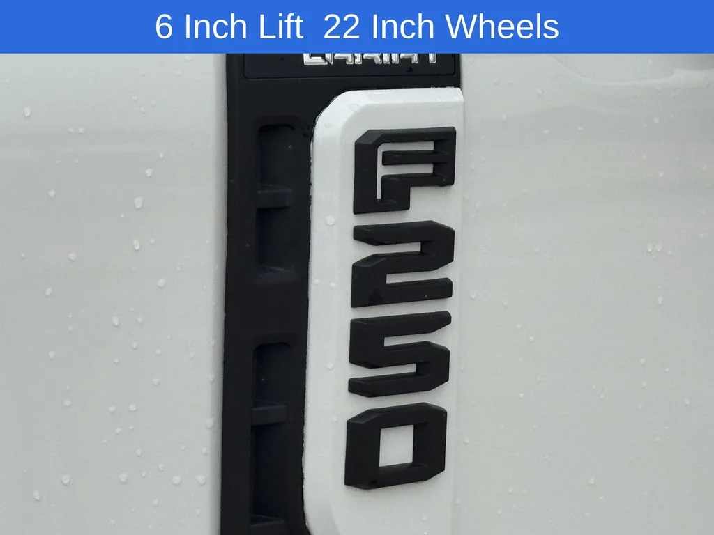 Used 2025 White Ford Lariat image 10