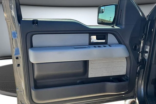 Used 2013 Gray Ford XLT image 19