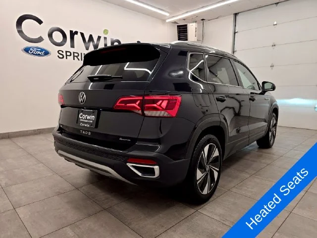 Used 2024 Deep Black Pearl Effect Volkswagen 1.5T SE image 5