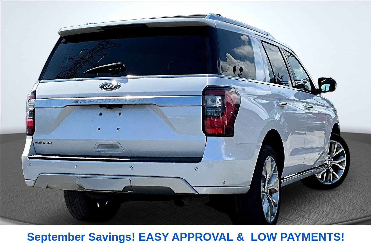 Used 2018 White Ford Platinum image 6