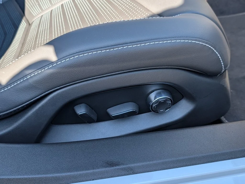 New 2024 Ceramic Matrix Gray Metallic Chevrolet 3LZ image 38