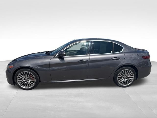 Used 2018 Gray Alfa Romeo Ti image 2