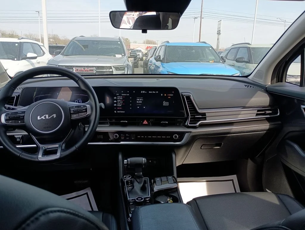 Used 2025 Black Kia EX image 10