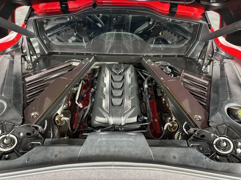 Used 2021 TORCH RED Chevrolet 2LT image 26