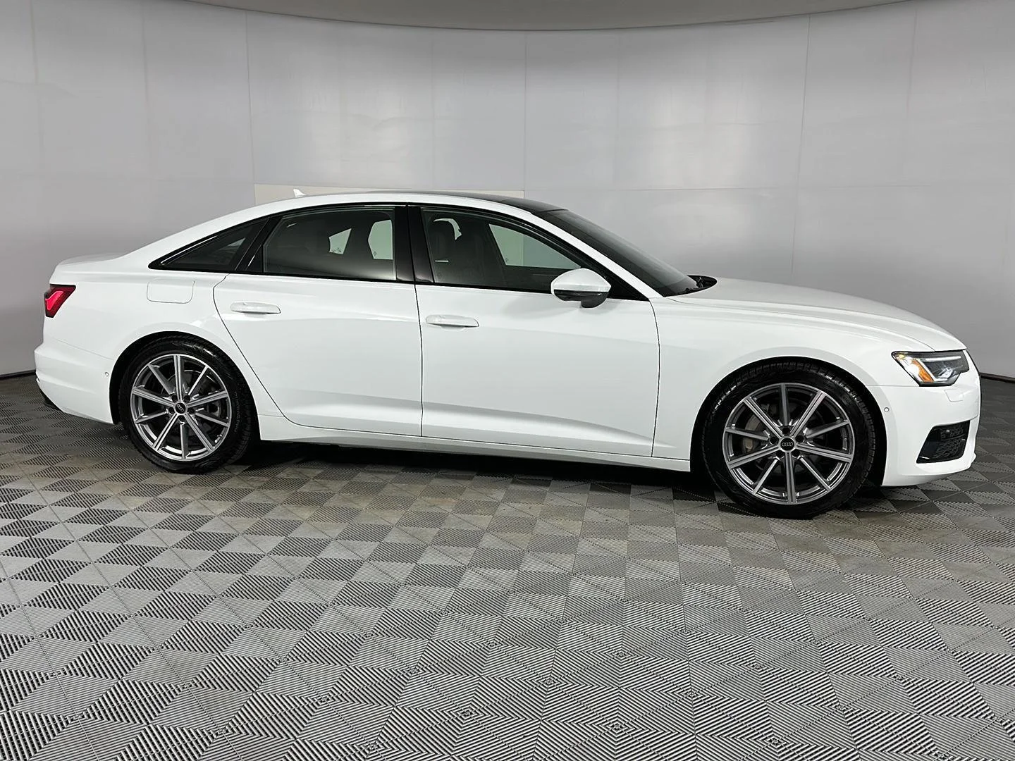Used 2025 Glacier White Metallic Audi Premium Plus image 3