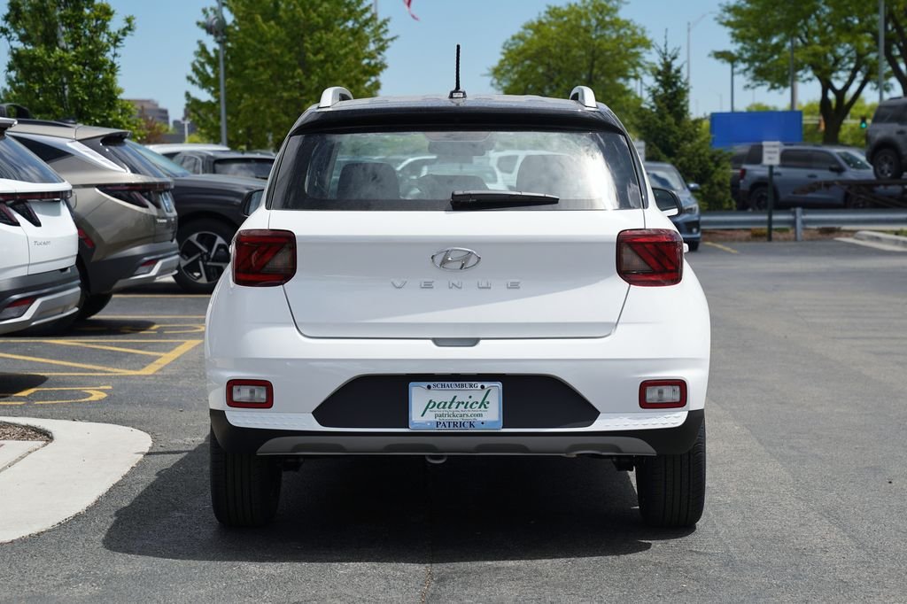 New 2026 Lunar White w/Black Roof Hyundai SEL image 22