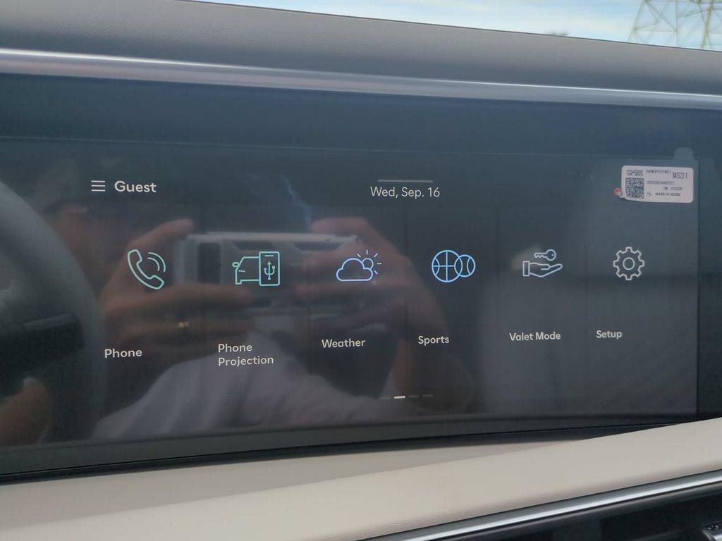 New 2027 Gray Hyundai Blue SEL 7P image 33